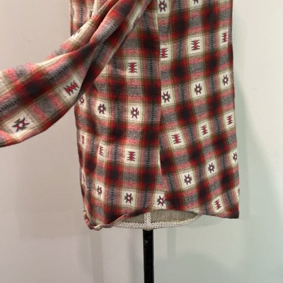 Angie Red Southwestern Plaid Soft Shirt Size medium - Picture 6 of 11